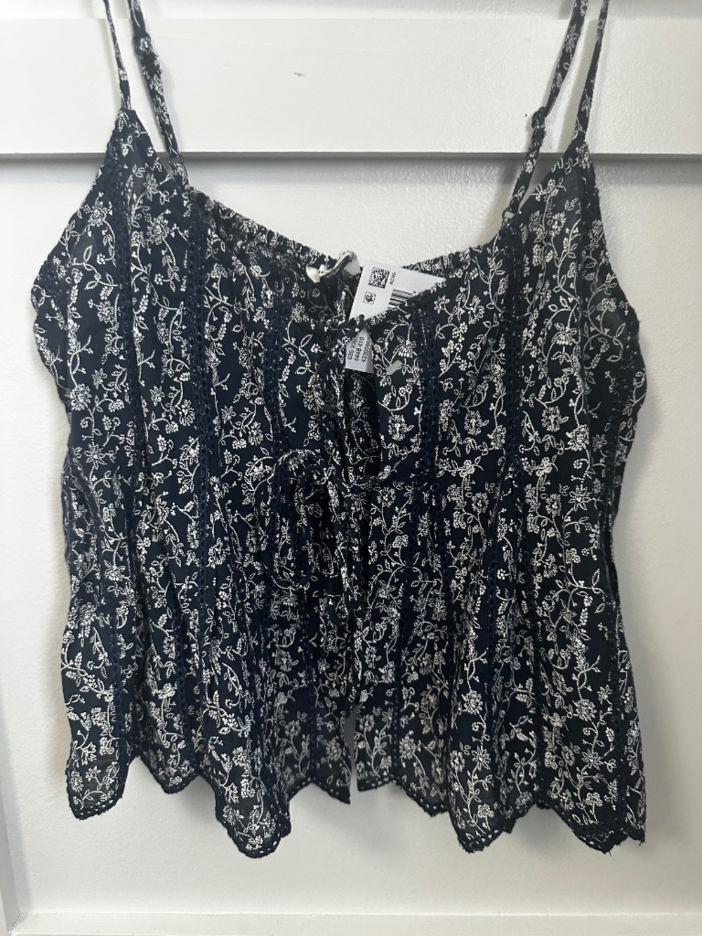 NWT American Eagle Tie front floral flowy top Sz S